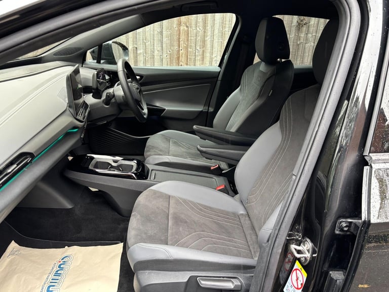 2024 Volkswagen ID.5 Pro 77kWh Match Auto 5dr ESTATE Electric Automatic