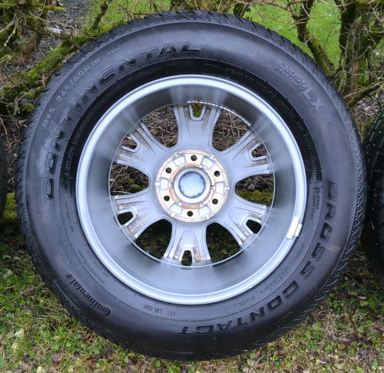 Ford Ranger 18 inch Diamond Machine Faced Alloy Wheels with Continental Tyres