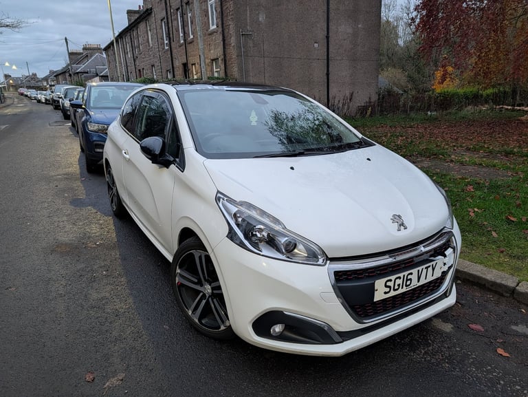 Peugeot, 208, Hatchback, 2016, Manual, 1199 (cc), 3 doors