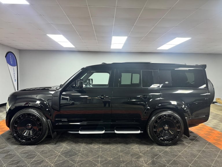 2023 Land Rover Defender 130 3.0 D300 MHEV X Auto 4WD Euro 6 (s/s) 5dr ESTATE Diesel Automatic