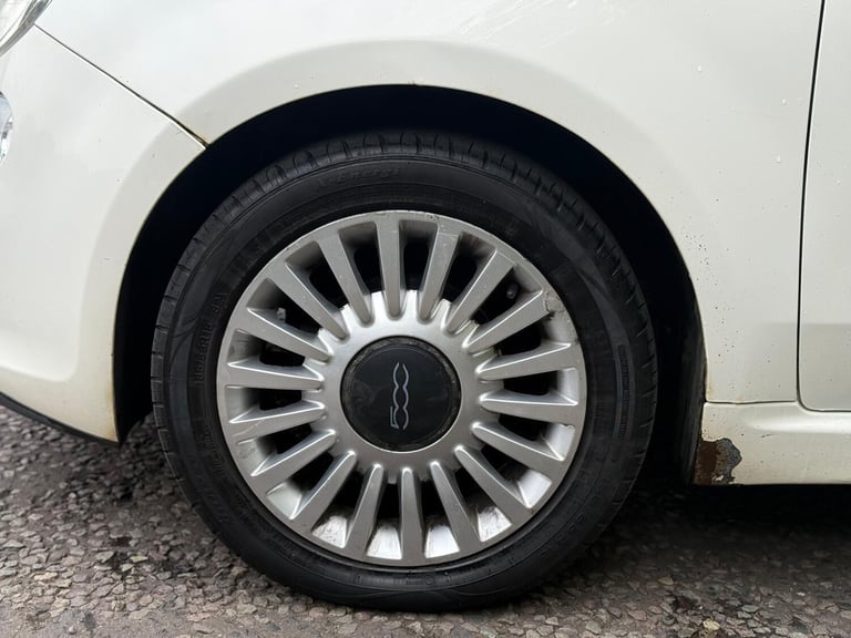 2009 Fiat 500 1.2 Lounge Euro 5 (s/s) 3dr HATCHBACK Petrol Manual