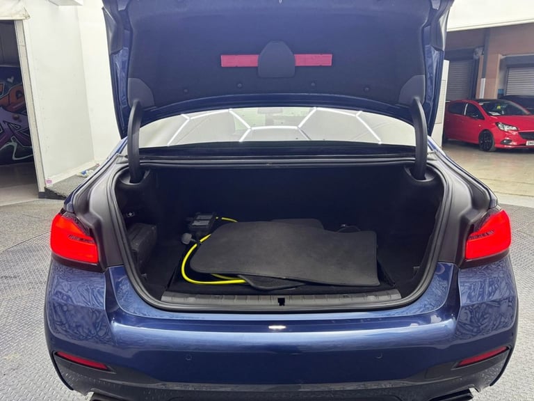 2021 BMW 5 Series 2.0 530e 12kWh M Sport Saloon 4dr Petrol Plug-in Hybrid Steptronic Euro 6 ( Sal...