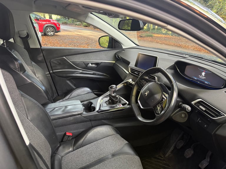 2017 Peugeot 3008 1.6 BlueHDi 120 Allure 5dr HATCHBACK Diesel Manual