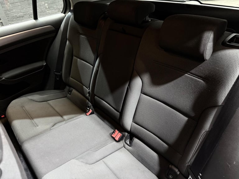 2015 Volkswagen Golf 1.6 TDI 105 Match 5dr HATCHBACK DIESEL Manual