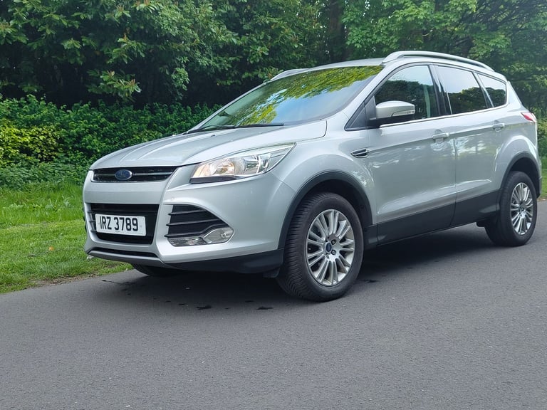 FORD KUGA TITANIUM 2WD /Long MOT/SERVICED/INSPECTED