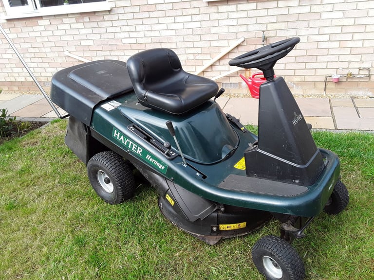 Hayter M10/30 ride on mower - local delivery available 