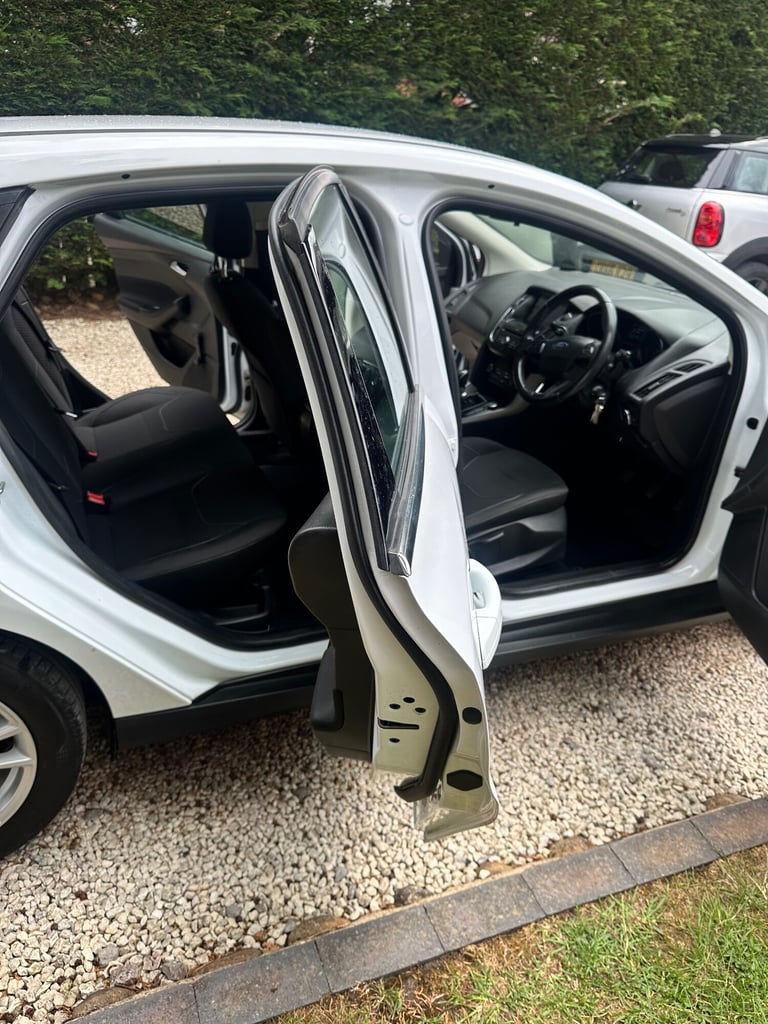 2016 Ford Focus 1.5 TDCi 120 Zetec 5dr HATCHBACK Diesel Manual