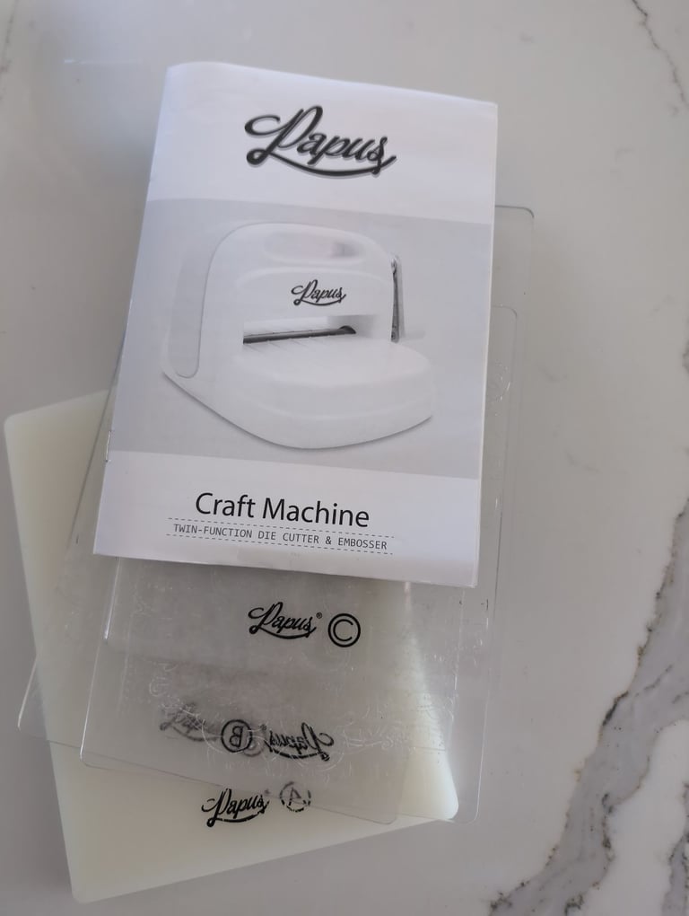 Die cutting/ embossing machine 