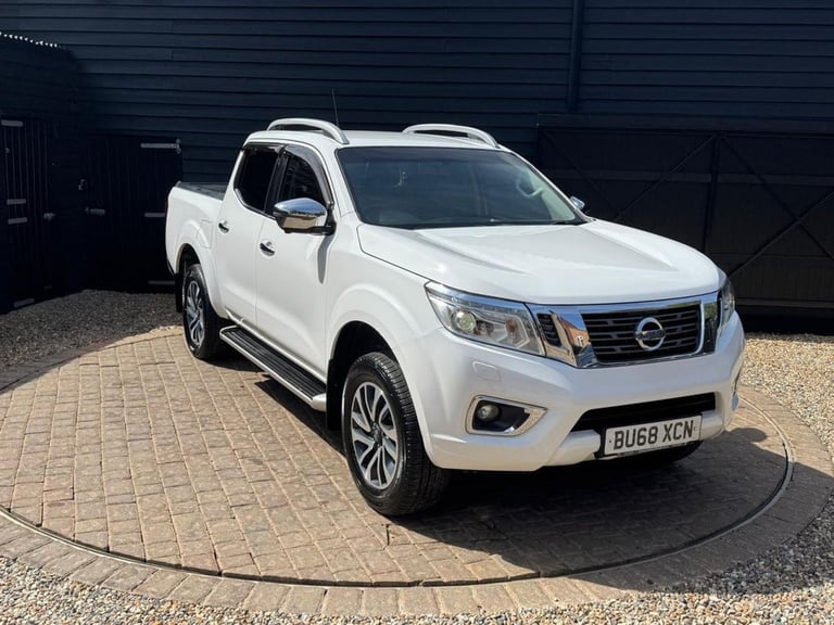 2018 Nissan Navara Double Cab Pick Up Tekna 2.3dCi 190 4WD PICK UP DIESEL Manual