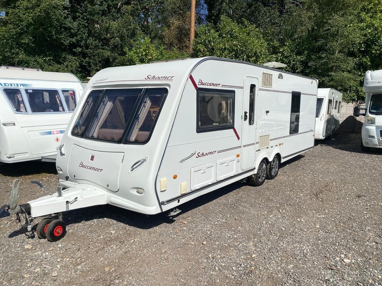 BUCCANEER SCHOONER - FIXED BED - AIR CON - MOVER - BARGAIN 