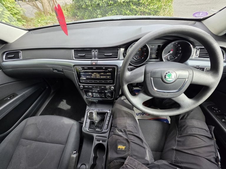 2011 Skoda Superb 1.4 S TSI 5DR Manual Hatchback Petrol Manual