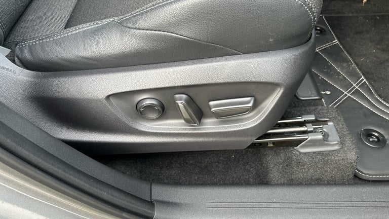 2025 Toyota bZ4X 150kW Motion 71.4kWh 5dr Auto Electric Hatchback Hatchback Electric Automatic