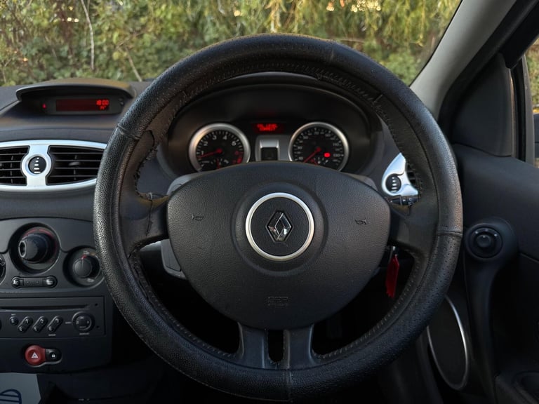 2009 Renault Clio 1.2 TCe 16v Dynamique 3dr HATCHBACK Petrol Manual