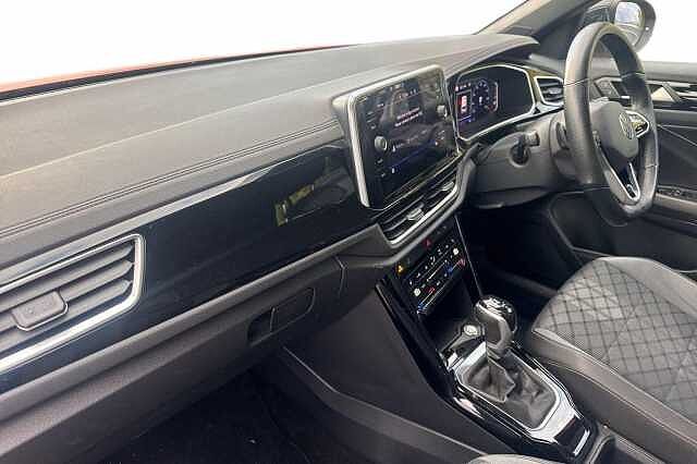 2022 Volkswagen T-Roc 1.5 TSI R-Line 5dr DSG + 19' MISANO ALLOYS + KEYLESS + REAR CAMERA Hatchbac...