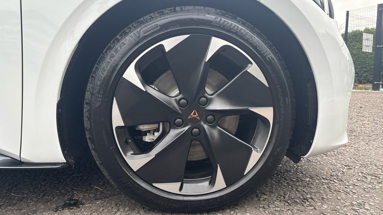 2025 Cupra Born 170kW e-Boost V1 59kWh 5dr Auto Electric Hatchback Hatchback Electric Automatic