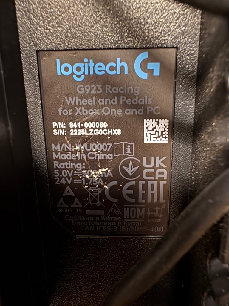 Logitech G923 Trueforce gaming steering wheel 