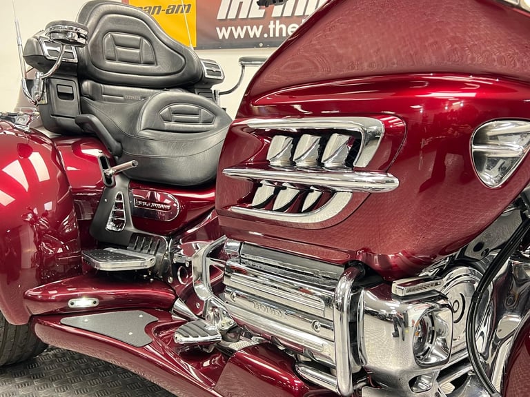 2005 HONDA GL 1800 GOLDWING EML XGT TRIKE
