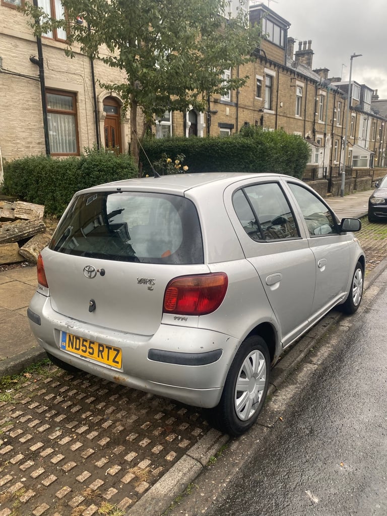 Toyota, YARIS, Hatchback, 2005, Manual, 1298 (cc), 5 doors
