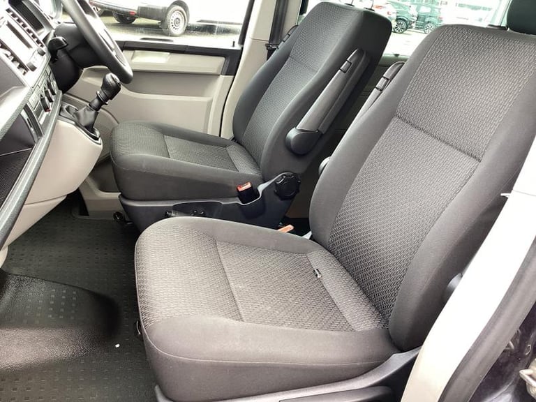 2019 Volkswagen Transporter Shuttle 2.0 TDI BlueMotion Tech S Minibus Double Cab 5dr Diesel Manua...