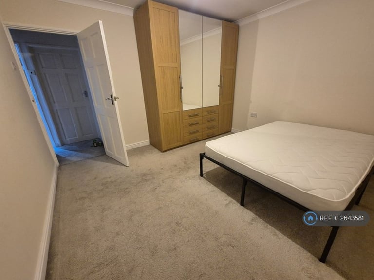 2 bedroom house in Grafton Road, Dagenham, RM8 (2 bed) (#2643581)