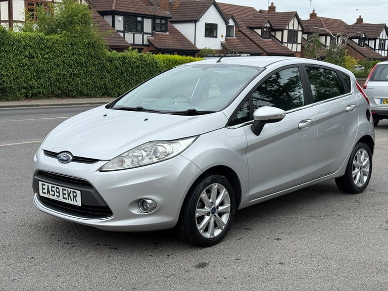 2009 Ford Fiesta 1.4 Zetec 5dr HATCHBACK Petrol Manual