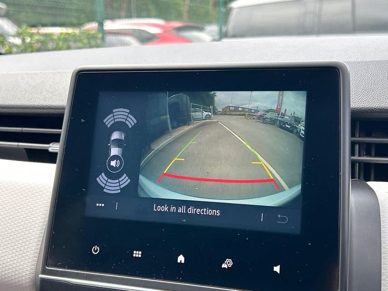 2022 Renault Clio 1.6 E-TECH full hybrid 145 Techno 5dr Auto Hatchback HYBRID ELECTRIC Automatic