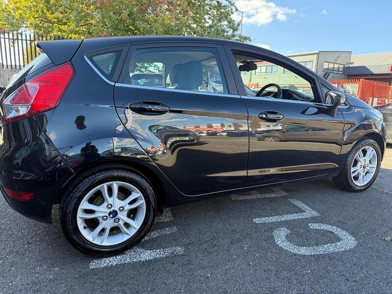 2016 Ford Fiesta 1.5 TDCi Zetec 5dr HATCHBACK DIESEL Manual