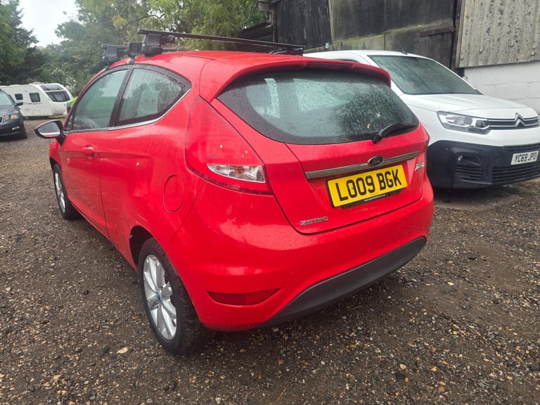 2009 Ford Fiesta 1.4 Zetec 3dr HATCHBACK Petrol Manual