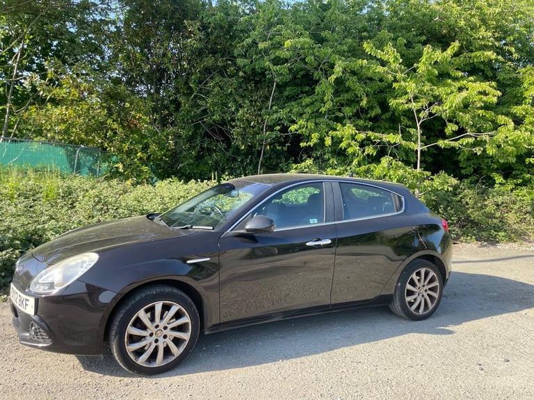 ALFA ROMEO GIULIETTA 2.0 JTDM LUSSO 12 REG 5 DOOR MOT APRIL 29TH 2026 TAX£35 LOW INSURANCE 60+MPG