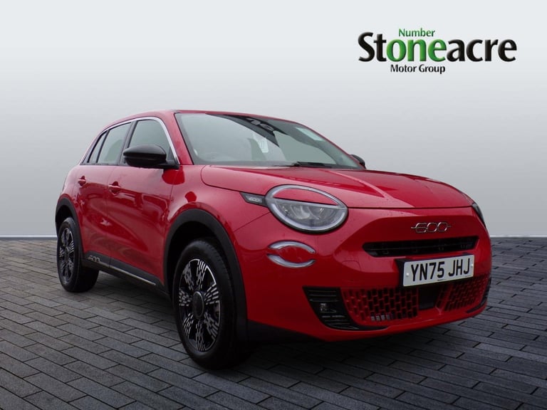 image for 2025 Fiat 600 600 1.2 136hp Hybrid Edct-6 HATCHBACK Petrol/Electric Hybrid Automatic