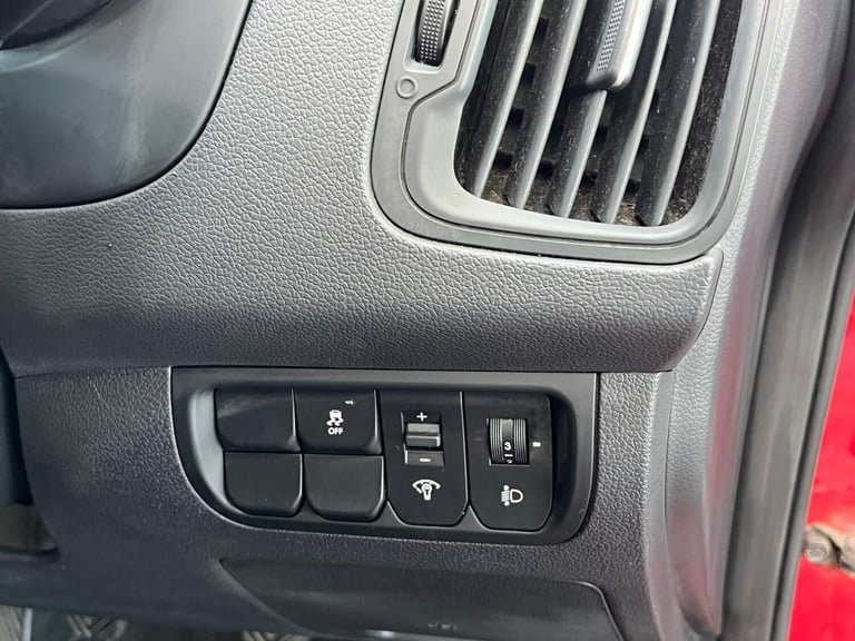 2012 Kia Rio 1.25 1 5dr HATCHBACK Petrol Manual