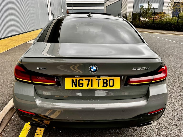 2021 BMW 5 Series 3.0 530d MHT M Sport Steptronic xDrive Euro 6 (s/s) 4dr SALOON Diesel/Electric ...