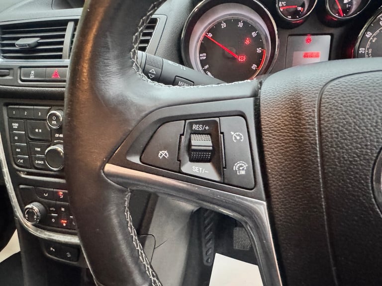 2014 Vauxhall Mokka 1.7 CDTi Exclusiv 5dr HATCHBACK Diesel Manual