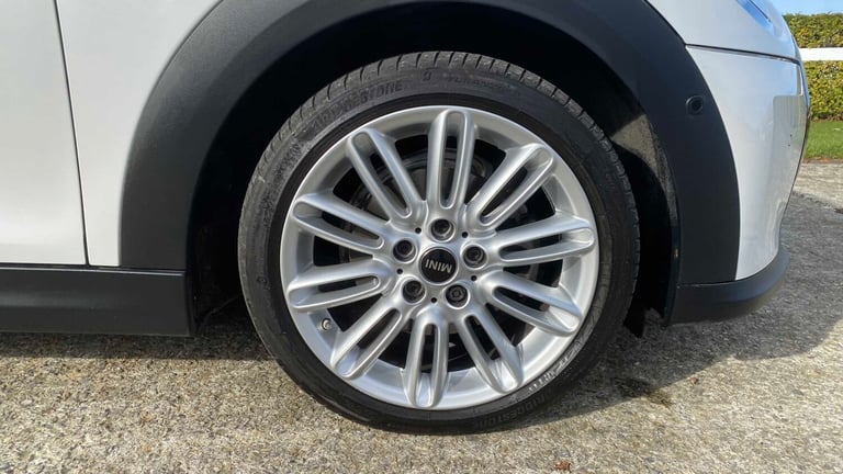 2024 MINI Hatch 1.5 Cooper Exclusive 3dr Auto Hatchback PETROL Automatic
