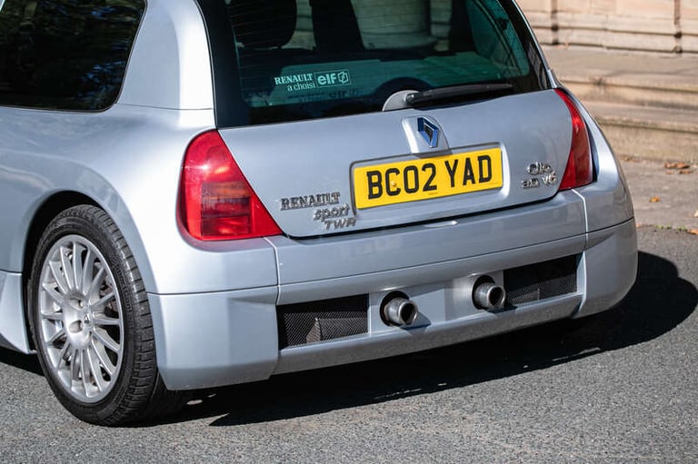 2002 Renault CLIO SPORT V6 3.0 V6 24V Renaultsport 3dr HATCHBACK PETROL Manual