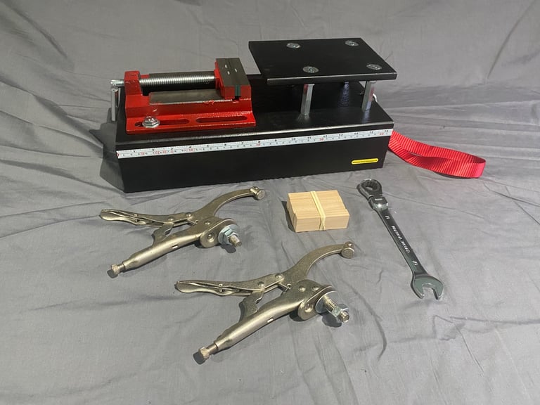 Magnetic drill machine stand