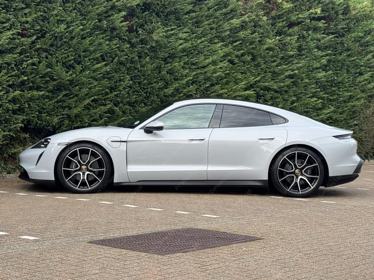 2023 Porsche Taycan Performance Plus 93.4kWh Saloon 4dr Electric Auto RWD (11kW Charger) (476 p S...