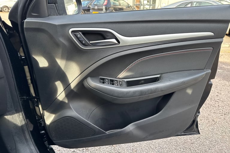 2020 MG MG ZS 1.5 VTi-TECH Exclusive 5dr Hatchback Petrol Manual