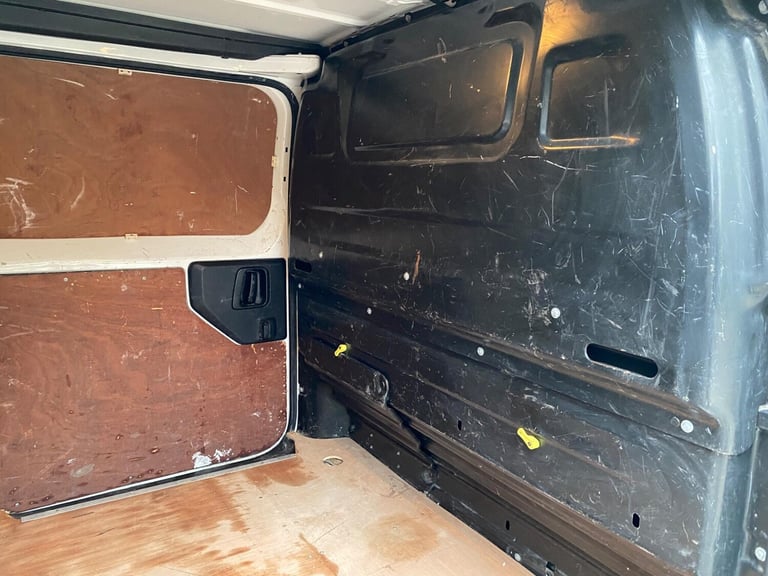 2019 Peugeot Expert 2.0 BlueHDi 1400 Professional Standard Panel Van MWB Euro 6 (s/s) 6dr PANEL V...