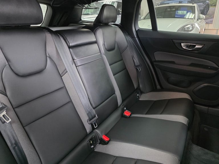 2021 Volvo V60 2.0 B3 MHEV R-Design Estate 5dr Petrol Hybrid Auto Euro 6 (s/s) (163 ps) Estate PE...
