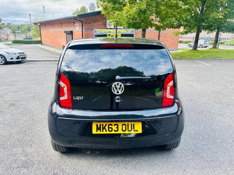 VOLKSWAGEN UP 1.0 High up! 2013