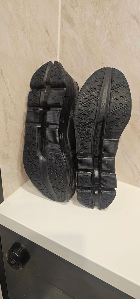 On X slam jam cloudflow 5 size 10