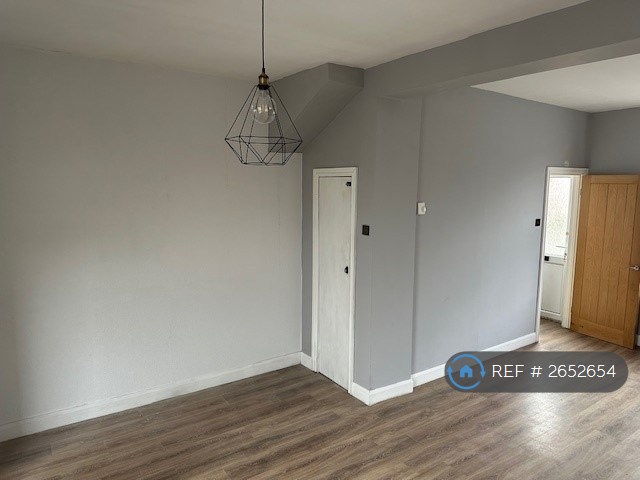 2 bedroom house in Caerphilly, Caerphilly, CF83 (2 bed) (#2652654)