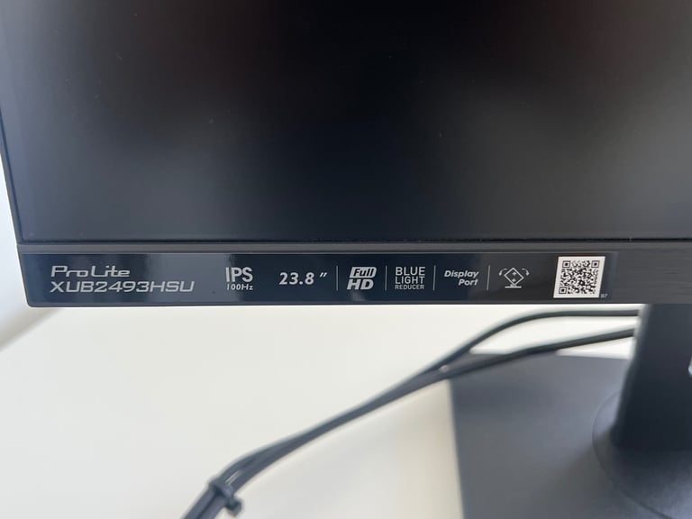 iiyama PC Monitor - 2 months old - Excellent condition - Top of the range model - 93 Series