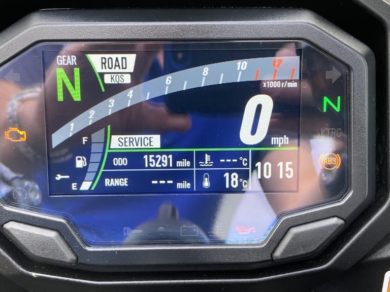 KAWASAKI PERFORMANCE TOURING EDITION - WITH FULL KAWASAKI SERVICE HISTORY 