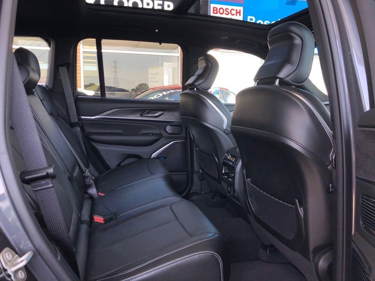 2024 Jeep Grand Cherokee 2.0 17.3kWh Overland Auto 4xe Euro 6 (s/s) 5dr ESTATE Petrol/Electric Hy...