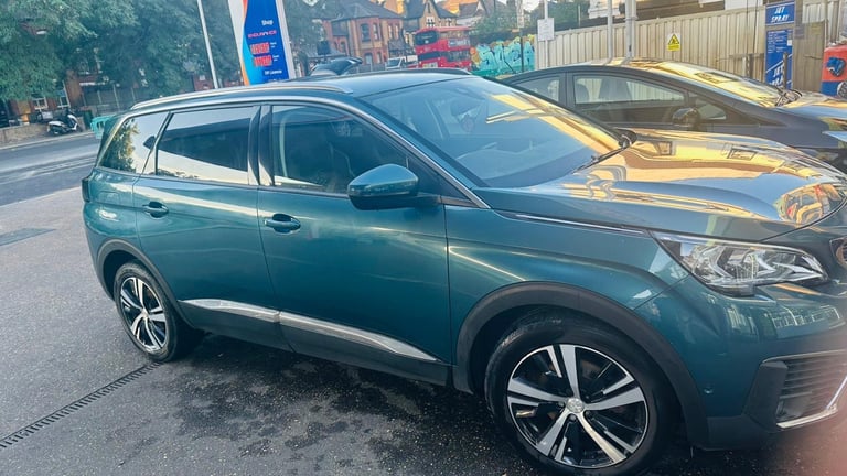 Peugeot, 5008, Hatchback, 2018, Semi-Auto, 1199 (cc), 5 doors