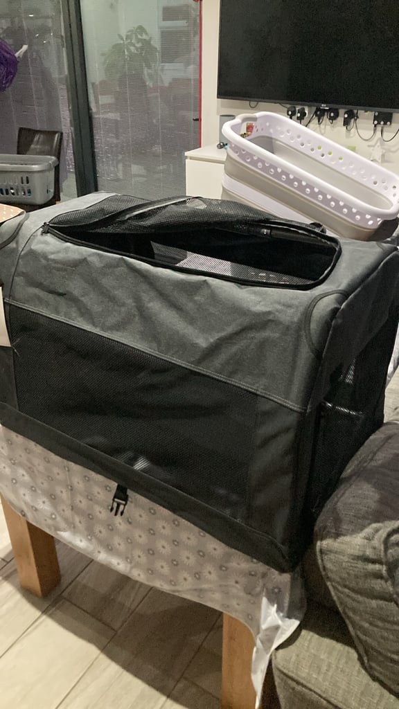 Pet / Dog / Cat foldable basket