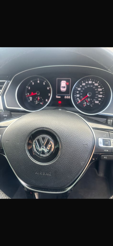 Volkswagen, PASSAT, Saloon, 2018, Manual, 1498 (cc), 4 doors