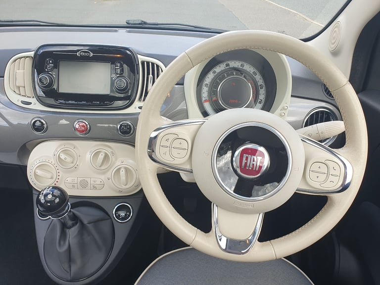 2018 (68) Fiat 500 Lounge 1.2 3 Door Hatchback - Low Mileage/Full Service History